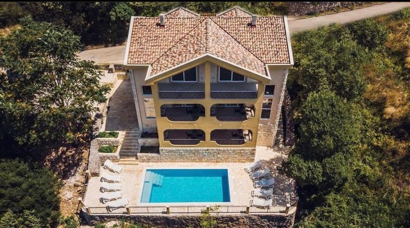 Apartments Casa Bella Kotor Exterior photo